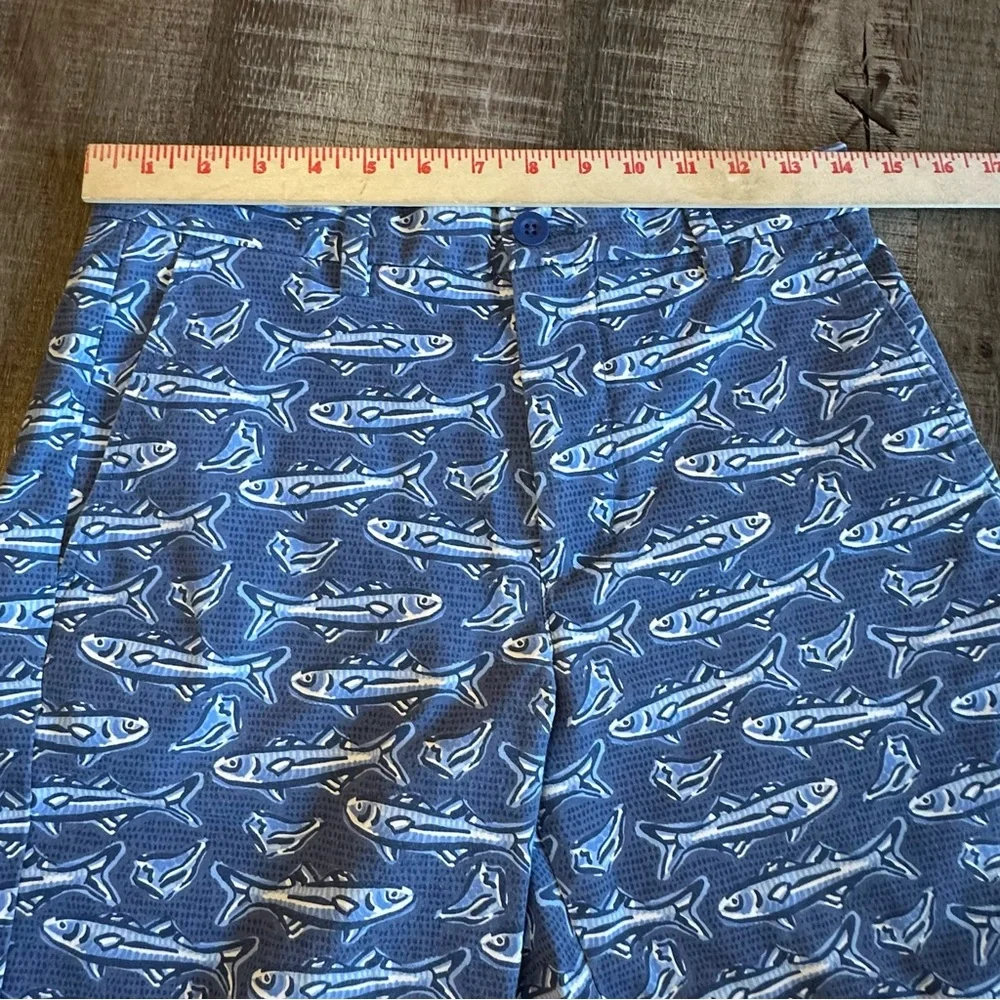 Vineyard Vines‎ Shorts Men's 28 Blue Fish Print Performance Breaker Shorts